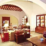 Casa Do Terreiro Do Poco