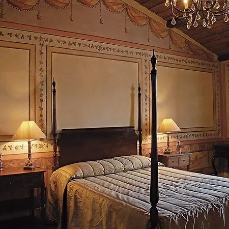 Casa Do Terreiro Do Poco