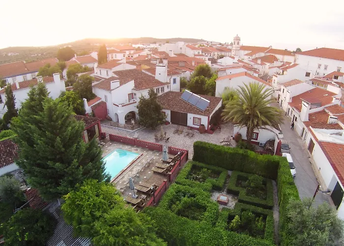 Casa Do Terreiro Do Poco Otel 4*